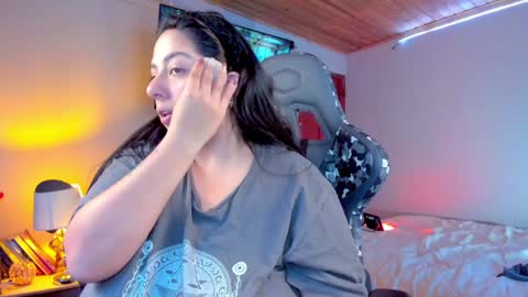 Snapshot of coraline_latin chatting on January 27, 10:38 pm Coraline online show from January 27, 10:38 pm