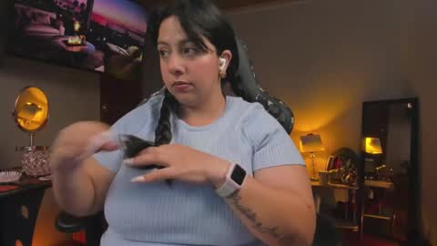 Snapshot of coraline_latin chatting on February 12, 12:05 am Coraline online show from February 12, 12:05 am