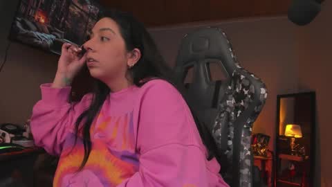 Snapshot of coraline_latin chatting on February 21, 9:22 pm Coraline online show from February 21, 9:22 pm