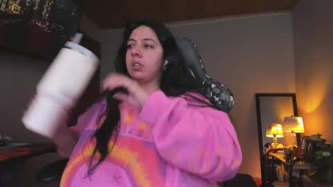 Snapshot of coraline_latin chatting on March 8, 9:29 pm Coraline online show from March 8, 9:29 pm