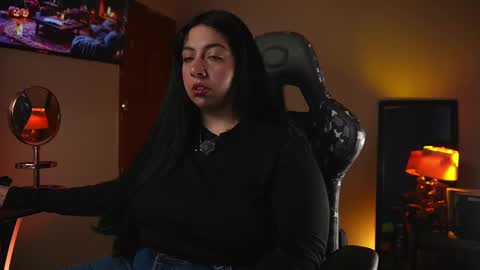 Snapshot of coraline_latin chatting on September 24, 11:52 pm Coraline online show from September 24, 11:52 pm