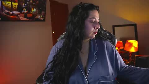 Snapshot of coraline_latin chatting on October 30, 11:11 am Coraline online show from October 30, 11:11 am