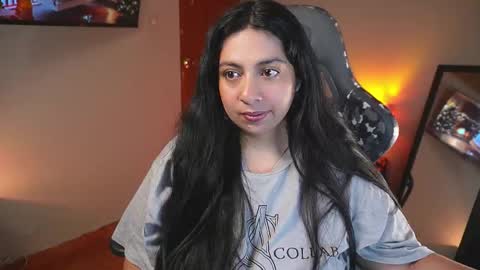 Snapshot of coraline_latin chatting on November 24, 5:56 pm Coraline online show from November 24, 5:56 pm