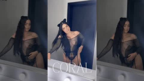 Snapshot of coralkihot chatting on November 11, 10:15 am C O R A L C A L I O P E online show from November 11, 10:15 am