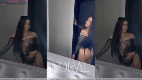 Snapshot of coralkihot chatting on November 13, 9:41 am C O R A L C A L I O P E online show from November 13, 9:41 am