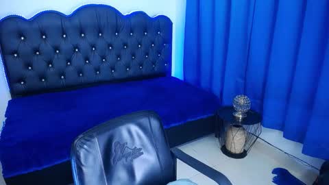 Snapshot of cordelia_perlman chatting on November 25, 8:14 am Cordelia online show from November 25, 8:14 am