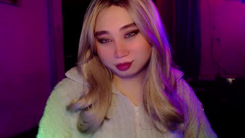 corefinder_xx online show from January 6, 4:00 pm