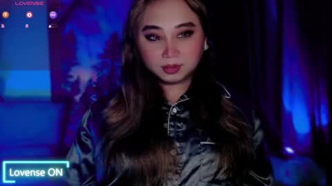 corefinder_xx online show from April 20, 2:42 pm