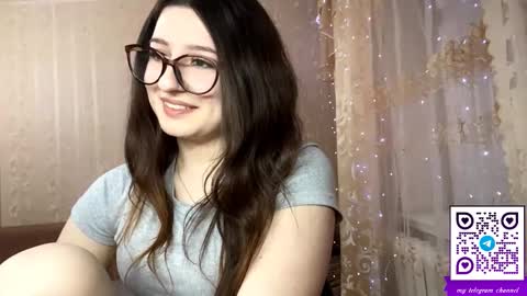 Elisheva online show from March 22, 2:53 pm