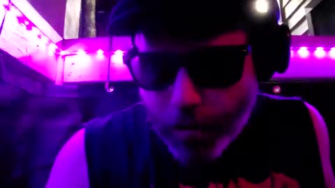 Snapshot of cornelious_ruckous chatting on September 23, 2:14 am cornelious_ruckous online show from September 23, 2:14 am