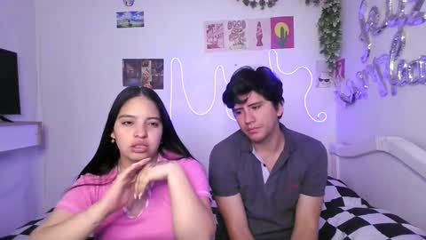 Snapshot of corners_horny1 chatting on February 6, 2:20 pm sofia online show from February 6, 2:20 pm