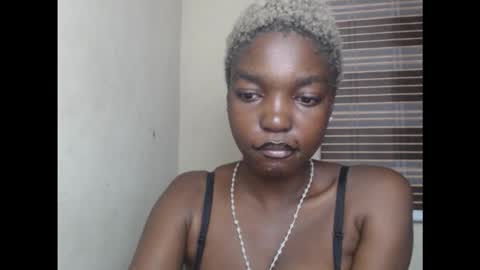 Snapshot of cornxcuntx chatting on September 8, 7:46 pm cornxcuntx online show from September 8, 7:46 pm