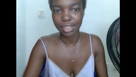 Snapshot of cornxcuntx chatting on October 28, 7:23 am cornxcuntx online show from October 28, 7:23 am