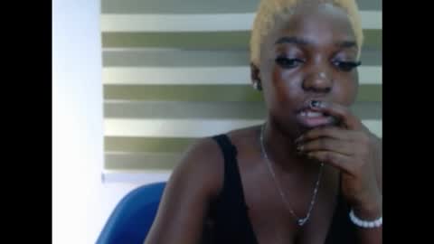 Snapshot of cornxcuntx chatting on November 22, 11:37 pm cornxcuntx online show from November 22, 11:37 pm