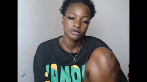 Snapshot of cornxslut chatting on November 9, 1:20 pm cornxslut online show from November 9, 1:20 pm