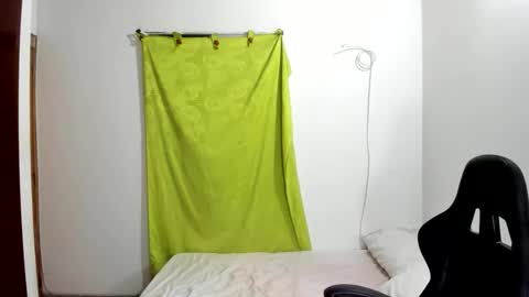 Ethan  online show from May 27, 1:57 am