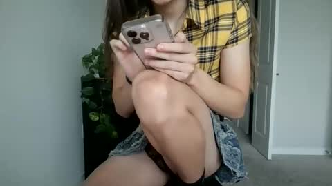 cosmicbae777 online show from November 18, 2:10 pm