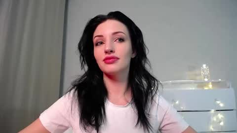 Snapshot of cosmo_bb chatting on January 12, 3:12 am Ana online show from January 12, 3:12 am