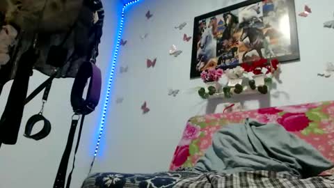 Snapshot of costahotxxx chatting on March 2, 9:27 am sofiabigcock69 online show from March 2, 9:27 am