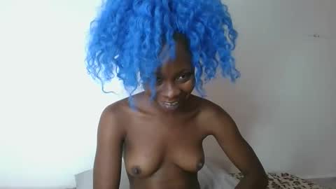 cotton_canddy online show from April 16, 8:15 am