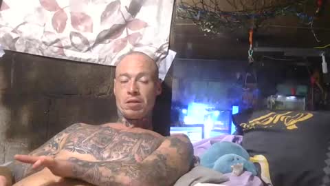 Snapshot of cotybonilla chatting on October 17, 9:56 am Leftys Way online show from October 17, 9:56 am