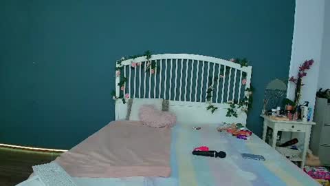 cougarmilf_ online show from July 9, 8:02 pm