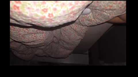 couple3845 online show from October 19, 12:11 am