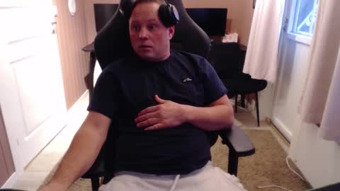 couple3845 online show from November 5, 2:50 pm