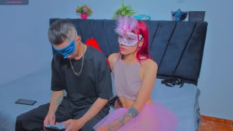 couple_2533 online show from November 1, 11:01 am