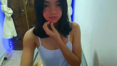 Snapshot of couple_hot_xxxz chatting on November 17, 12:27 am couple_hot_xxxz online show from November 17, 12:27 am