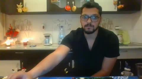 couple_p3rf3ct online show from December 13, 11:17 pm