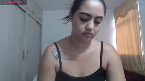 Snapshot of couple_sexandlove chatting on October 8, 1:31 pm ALEJANDRO Y EMILY online show from October 8, 1:31 pm