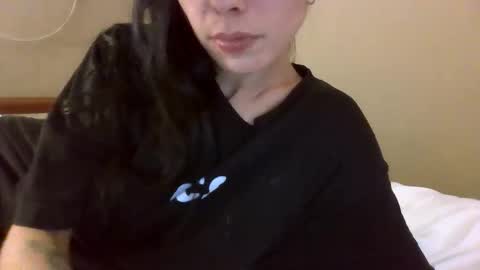 BelloyBella online show from March 30, 3:24 pm