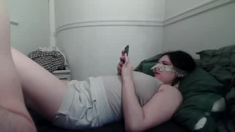 coupleforyou23 online show from December 17, 5:51 am