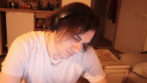 coupleforyou23 online show from February 12, 4:44 am