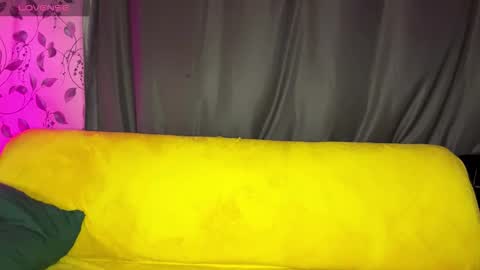 Emily  Ryan online show from March 1, 8:44 pm