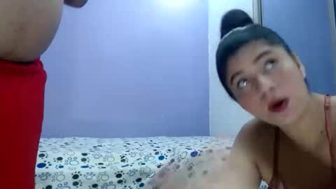 helena and andres online show from December 5, 1:03 am