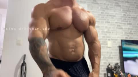 couplemuscle40 online show from February 23, 10:40 pm