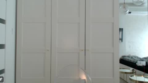 Courtney online show from March 18, 7:55 am