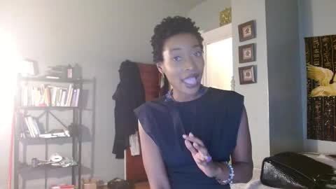 Courtney online show from October 14, 4:52 pm