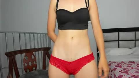 Snapshot of cowmarce chatting on June 20, 2:03 am Marce Online 1pm - 7pm gmt-5 online show from June 20, 2:03 am
