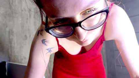 Snapshot of coy_girl_ chatting on January 14, 1:28 pm My name is Emma - HELP COLLECT TOKENS FOR THE OPERATION FOR MY DAUGHTER online show from January 14, 1:28 pm