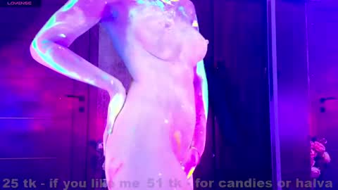 Snapshot of coy_girl_ chatting on February 17, 6:15 pm My name is Emma - HELP COLLECT TOKENS FOR THE OPERATION FOR MY DAUGHTER online show from February 17, 6:15 pm