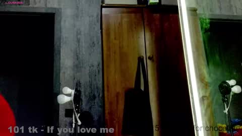 Snapshot of coy_girl_ chatting on November 10, 6:01 am My name is Emma - HELP COLLECT TOKENS FOR THE OPERATION FOR MY DAUGHTER online show from November 10, 6:01 am