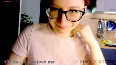 Snapshot of coy_girl_ chatting on November 28, 5:10 am My name is Emma - HELP COLLECT TOKENS FOR THE OPERATION FOR MY DAUGHTER online show from November 28, 5:10 am