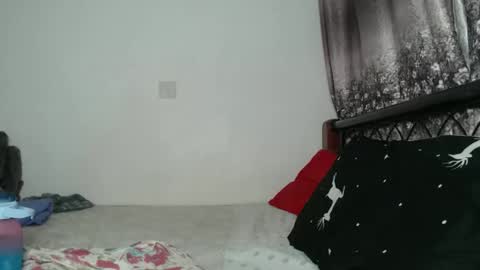 Erykah online show from April 16, 6:52 pm