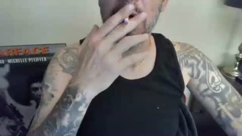Snapshot of cpl_inlove chatting on September 17, 9:44 am cpl_inlove online show from September 17, 9:44 am