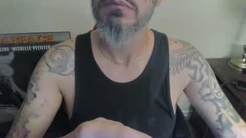 Snapshot of cpl_inlove chatting on September 20, 12:44 am cpl_inlove online show from September 20, 12:44 am
