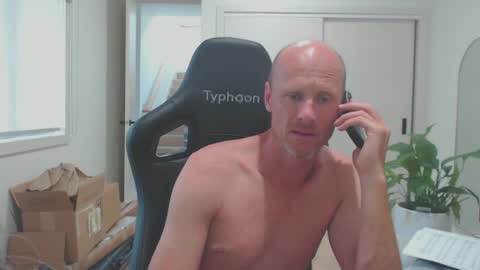 Snapshot of cptduckpants chatting on February 3, 2:36 am cptduckpants online show from February 3, 2:36 am