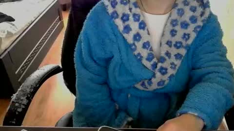 Mary online show from April 16, 8:48 am